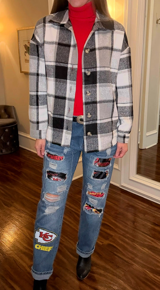 CHIEFS STRAIGHT LEG JEANS 9.22