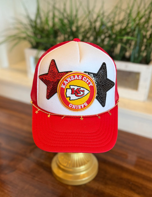 RED CHIEFS TRUCKER HAT