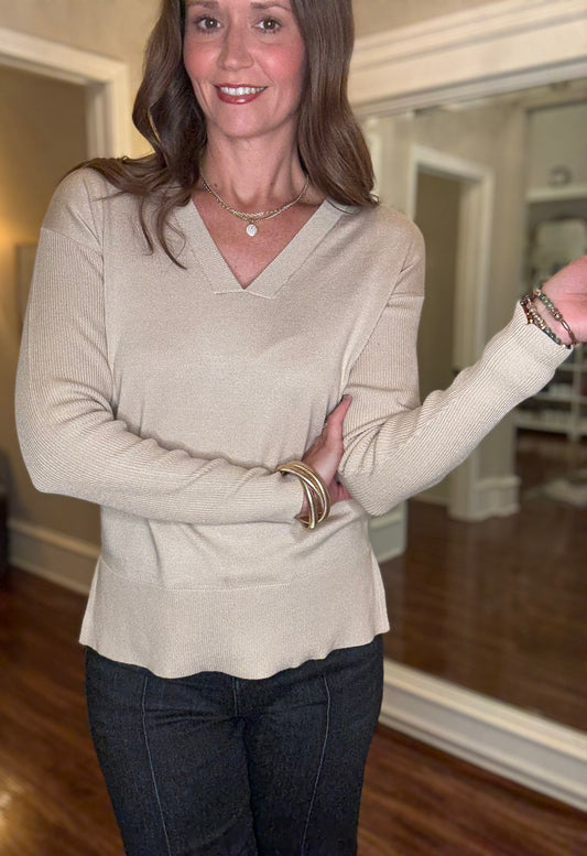 METRIC KNIT V NECK WITH SIDE SLITS (multiple colors) 8.9