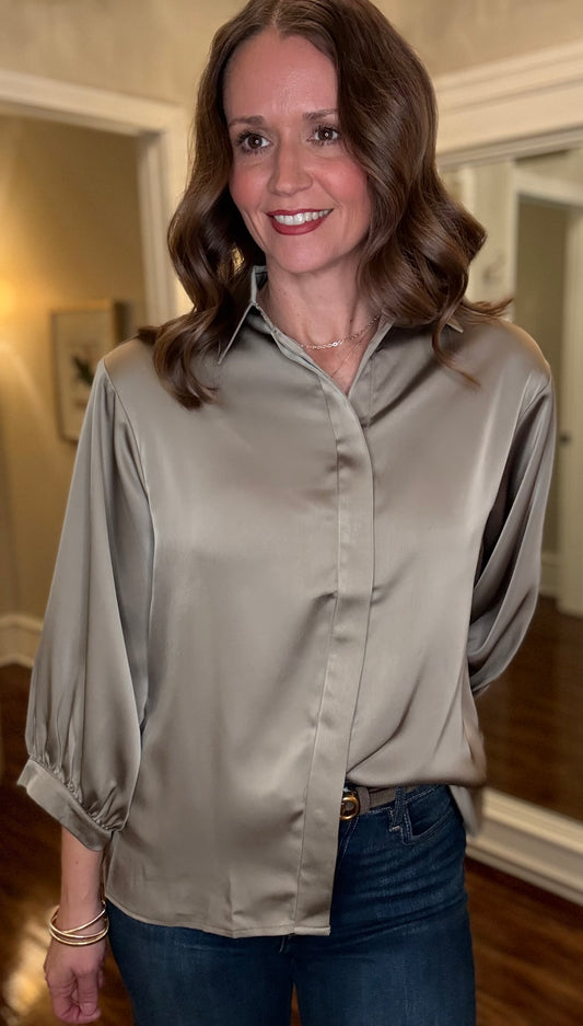 SATIN OVERSIZED BUTTON DOWN BLOUSE 11.6